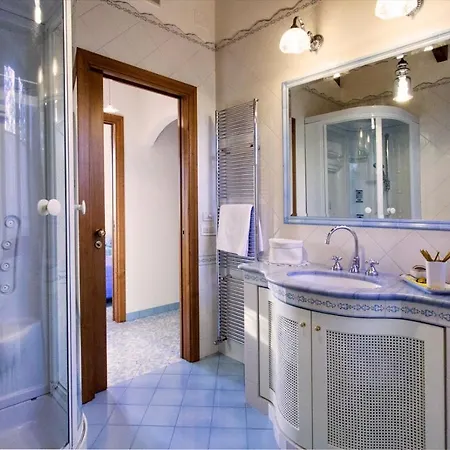 Sleeps 8 Pool Air Con Wifi 소렌토